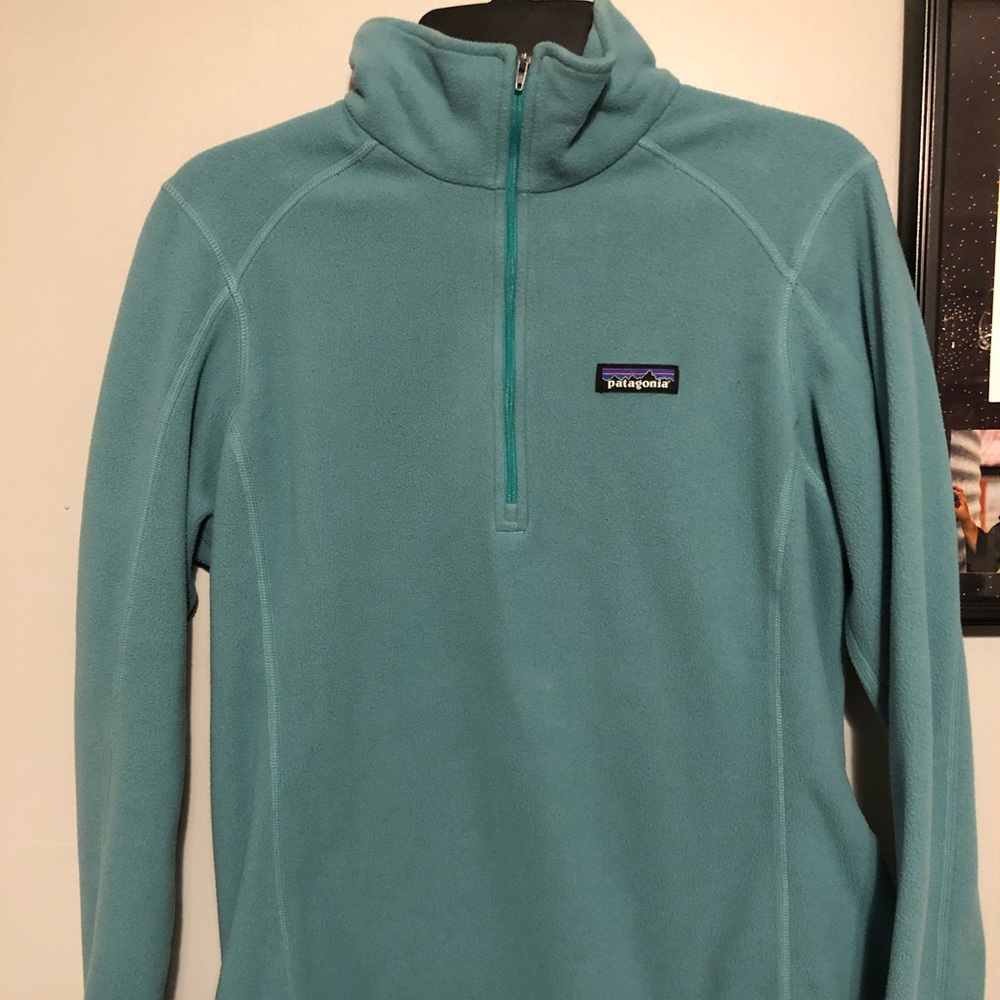 ☀️ Patagonia Blue Pull Over ☀️